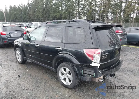 2010 Subaru Forester 2.5Xt Limited z USA, uszkodzony, nr VIN JF2SH6FC4AH791935